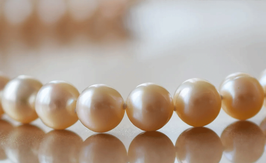 Cultured Pearls Necklace